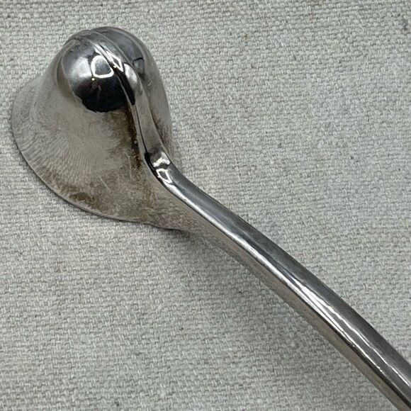 Leonard Circa 1740 Reproduction Silverplate Candle Snuffer - Picture 9 of 15